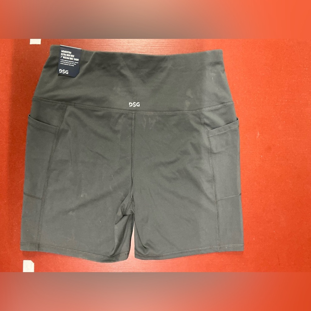 Momentum UHR Bike Short (Carbon Grey)